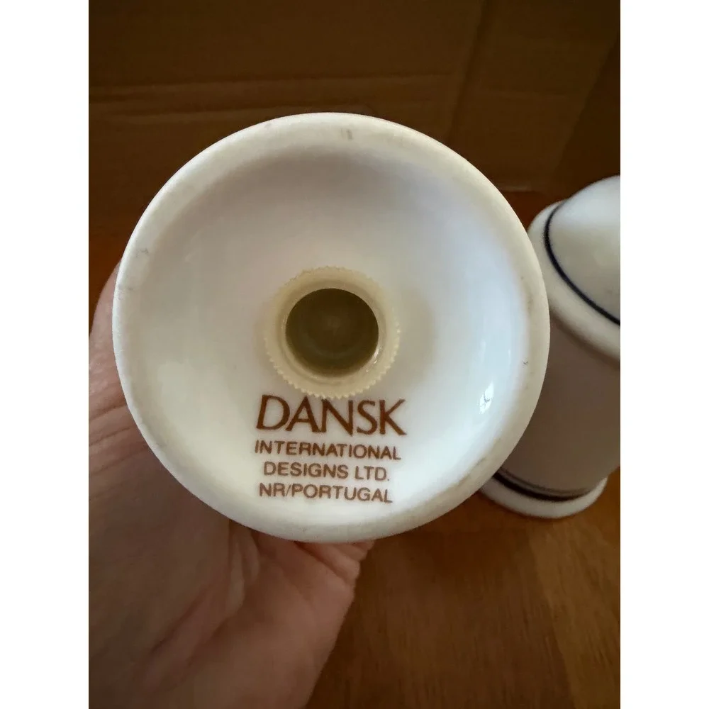 Dansk International Designs Salt and Pepper Shakers White Navy Blue Portugal